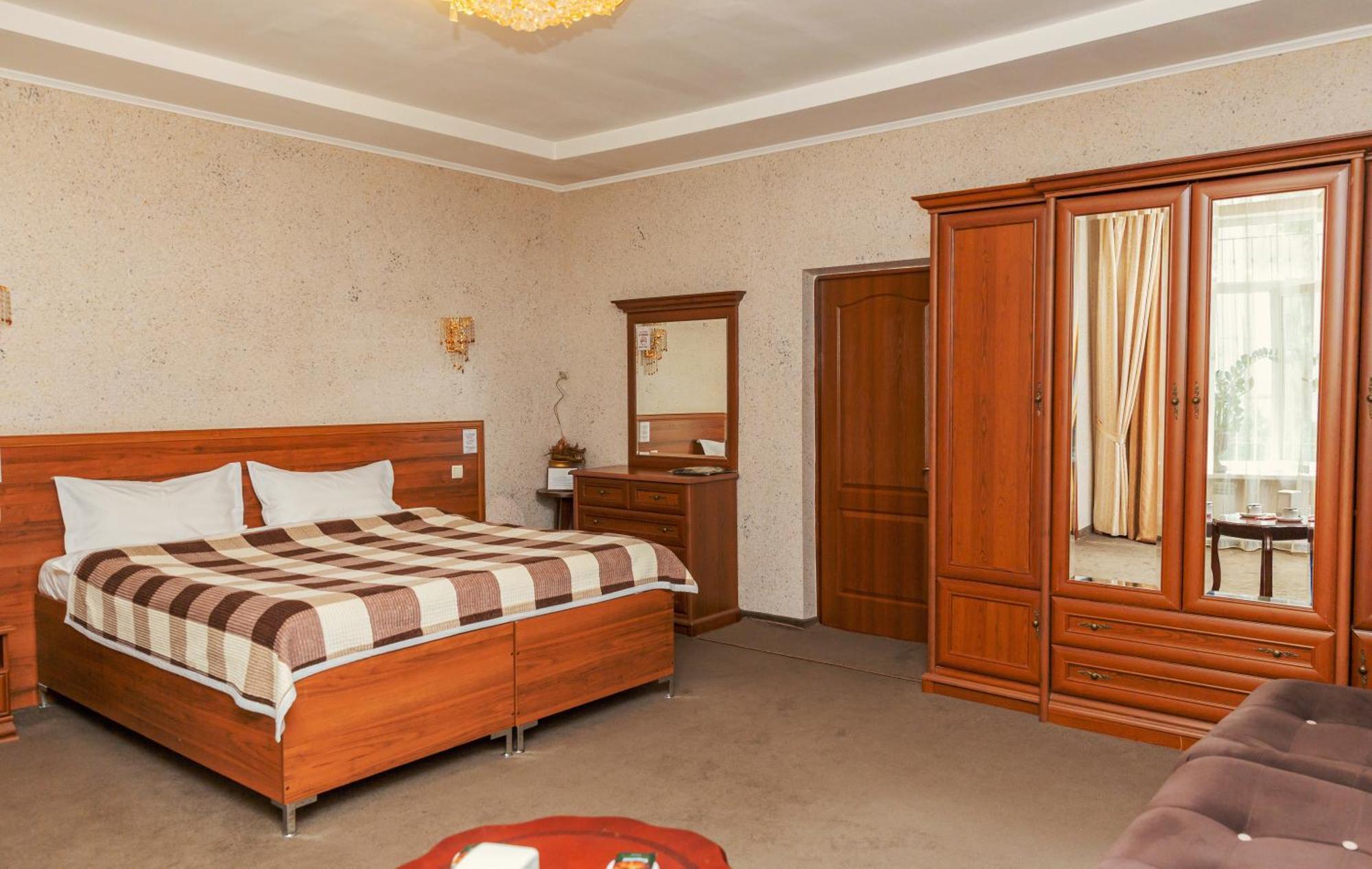 Ajour Hotel Almaty Exterior photo