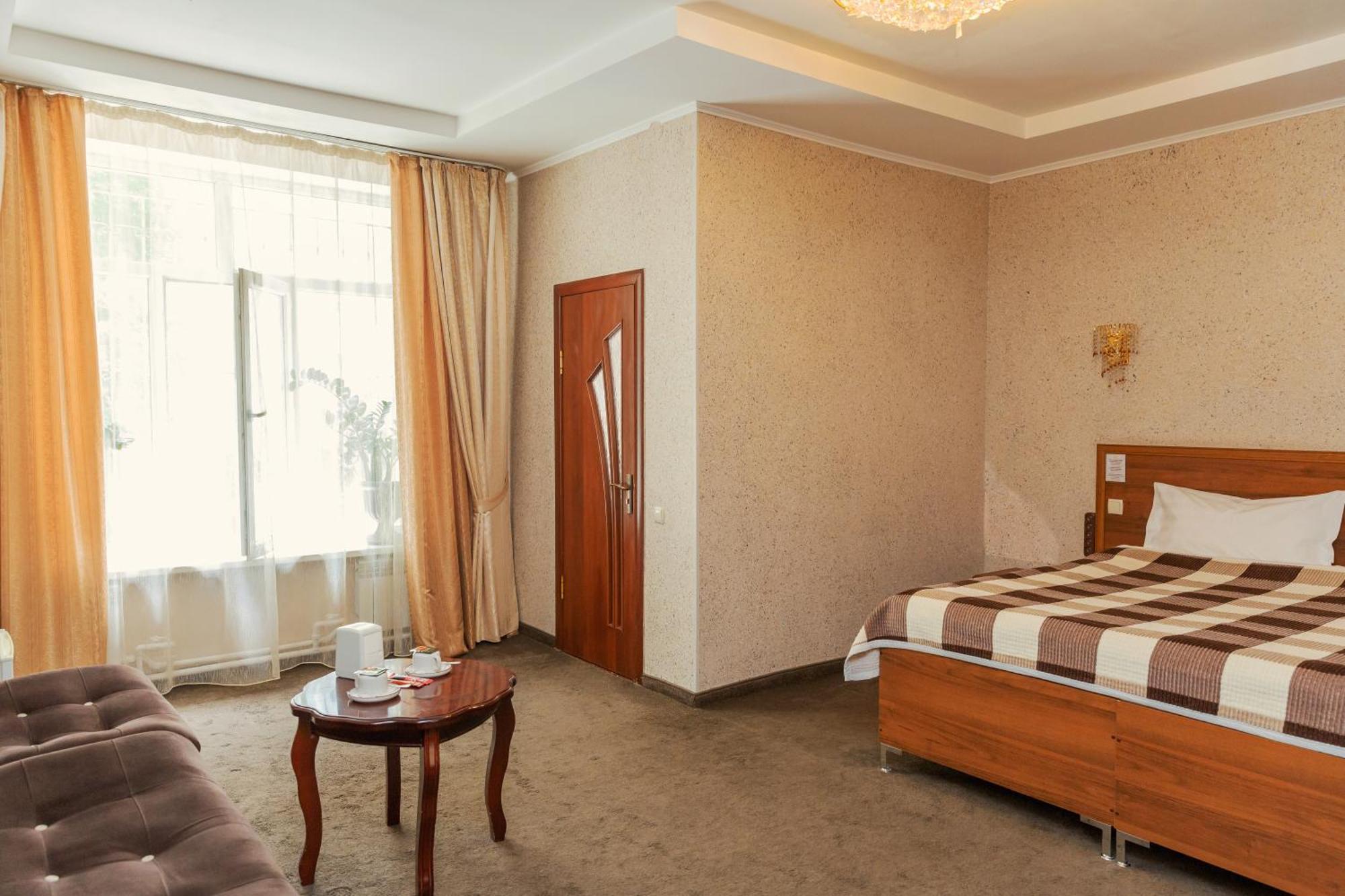 Ajour Hotel Almaty Exterior photo